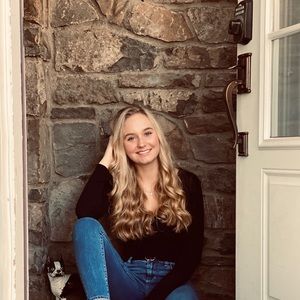 Meet your Posher, Hannah